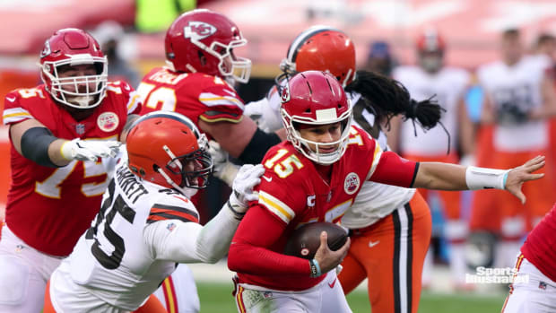 Browns_Investment_In_Pass_Rush_Continues-6134c4b50fcced3942fe263c_Sep_05_2021_13_44_50